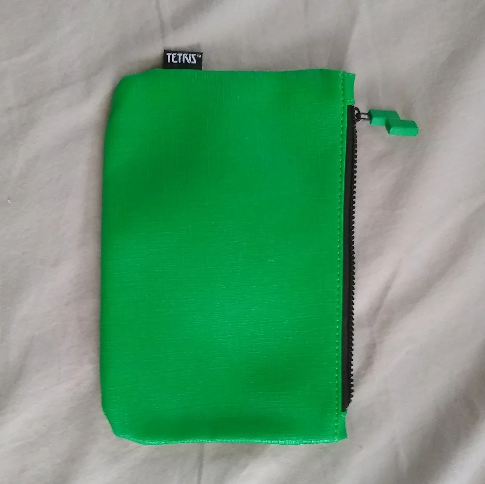 💙 Ipsy‎ Green Tetris Makeup Bag (3 for $20)